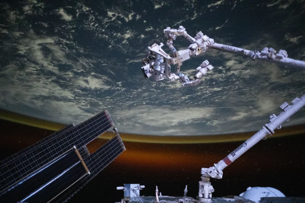 congressman-haridopolos-navigates-the-evolving-landscape-of-commercial-spaceflight-and-the-future-of-low-earth-orbit