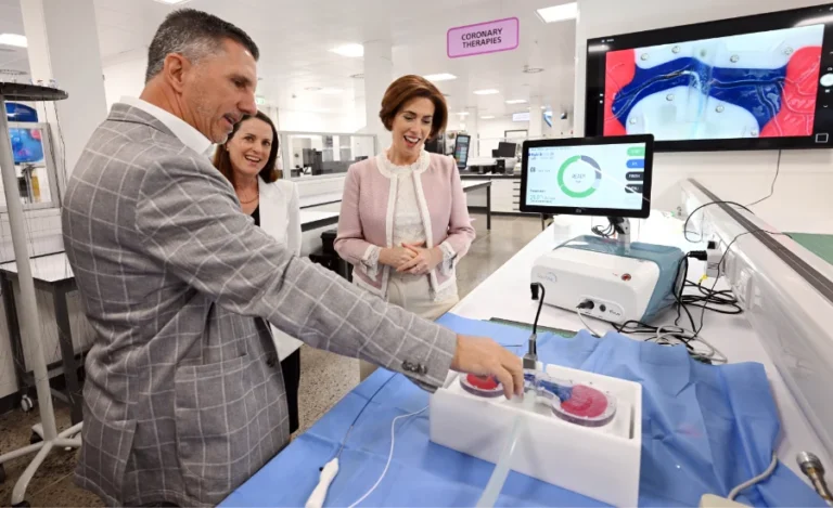 boston-scientific-expands-medical-device-rd-in-ireland-with-e75-million-investment