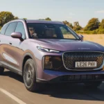 chery-lepas-l8-interior-a-blend-of-minimalist-design-and-functional-compromises
