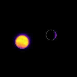 escapade-spacecraft-captures-striking-images-of-earth-and-moon-during-calibration-maneuvers