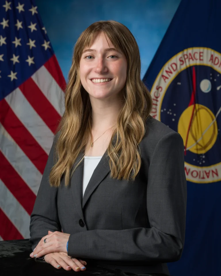 nasa-interns-infuse-human-spaceflight-with-fresh-perspectives-and-cutting-edge-skills