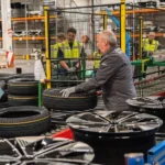 renault-is-trialling-an-autonomous-robot-on-the-production-line-at-its-douai-factory-we-meet-it