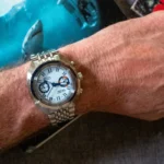 the-doxa-sub-200-t-graph-ii-great-white-topper-edition-a-limited-edition-dive-chronograph-pays-homage-to-the-apex-predator