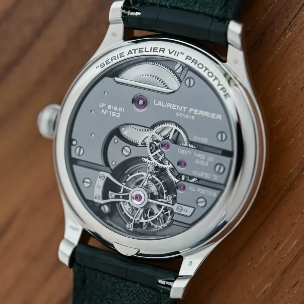 the-evolving-landscape-of-watch-casebacks-from-simple-covers-to-engineering-marvels
