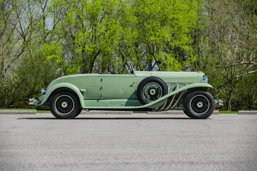 the-pinnacle-of-american-automotive-excellence-duesenberg-and-tucker-take-center-stage-at-monterey-car-week