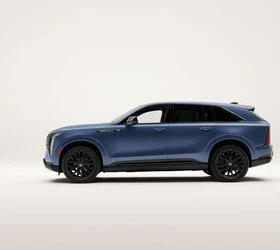 cadillac-launches-curated-by-cadillac-bespoke-program-for-the-escalade-iq
