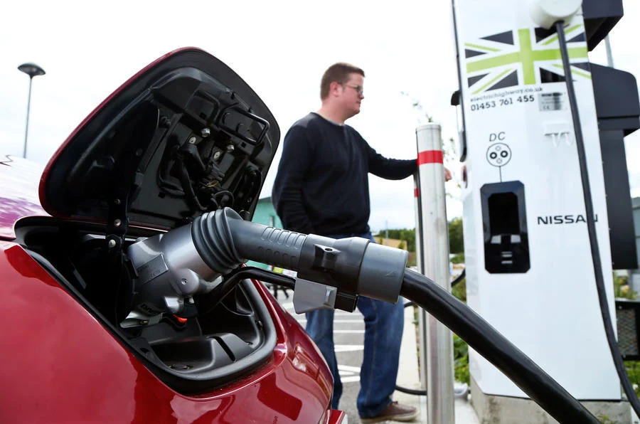 electric-car-battery-lifespan-dispelling-myths-and-understanding-real-world-performance