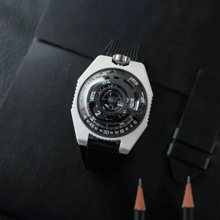 felix-baumgartner-and-his-personal-relationship-with-time-and-watches