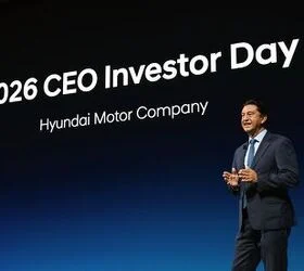 hyundais-first-extended-range-electric-vehicle-lands-in-the-santa-fe-chasing-600-miles