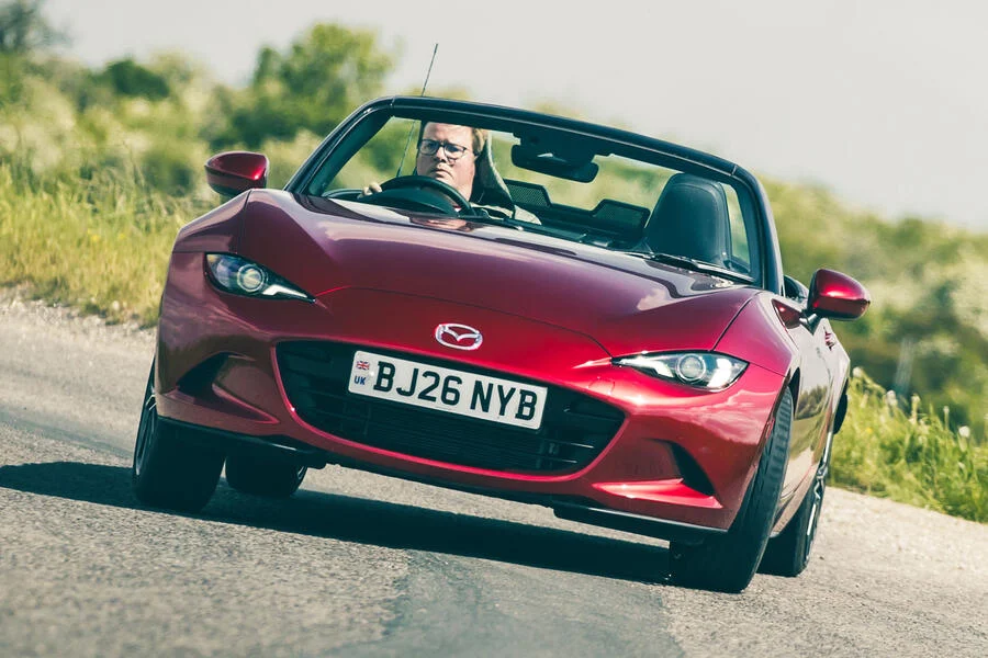 mazda-mx-5-1-5-litre-engine-receives-power-boost-and-new-equipment-as-2-0-litre-variant-departs-uk-market