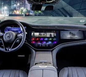 mercedes-benz-signals-a-strategic-rethink-on-dashboard-touchscreen-dominance
