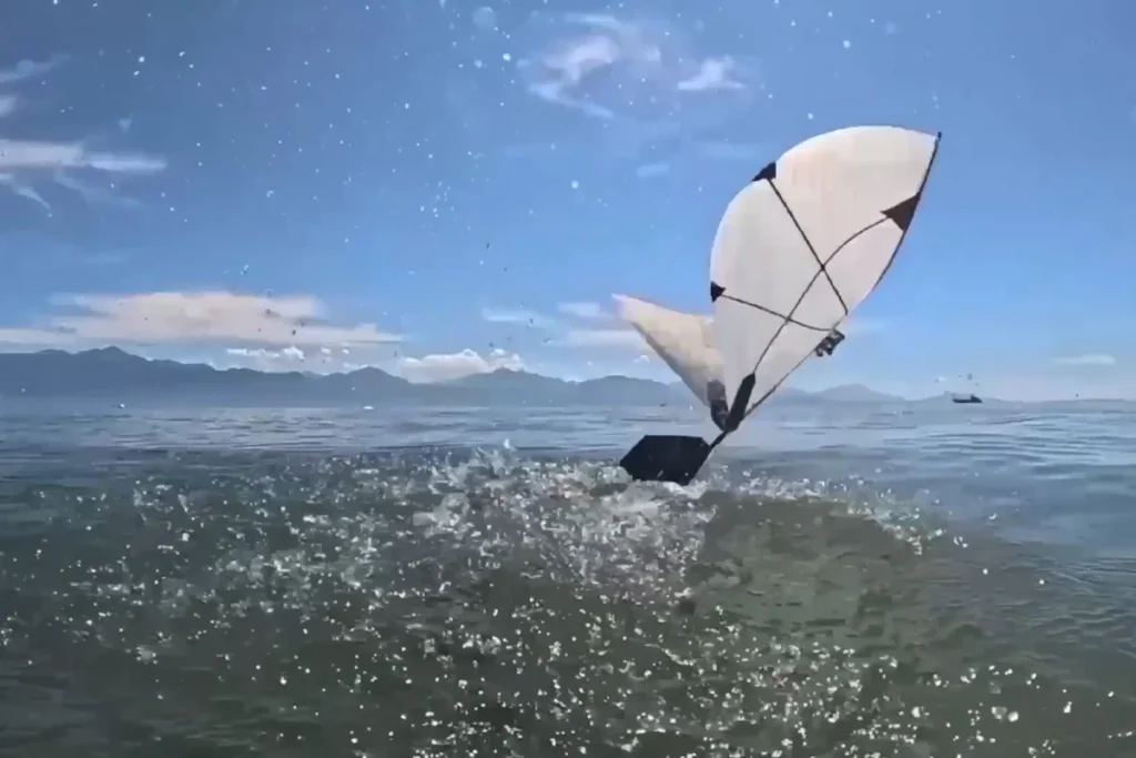 mit-and-epfl-engineers-unveil-groundbreaking-aerial-aquatic-robot-pioneering-a-new-era-in-bio-inspired-exploration