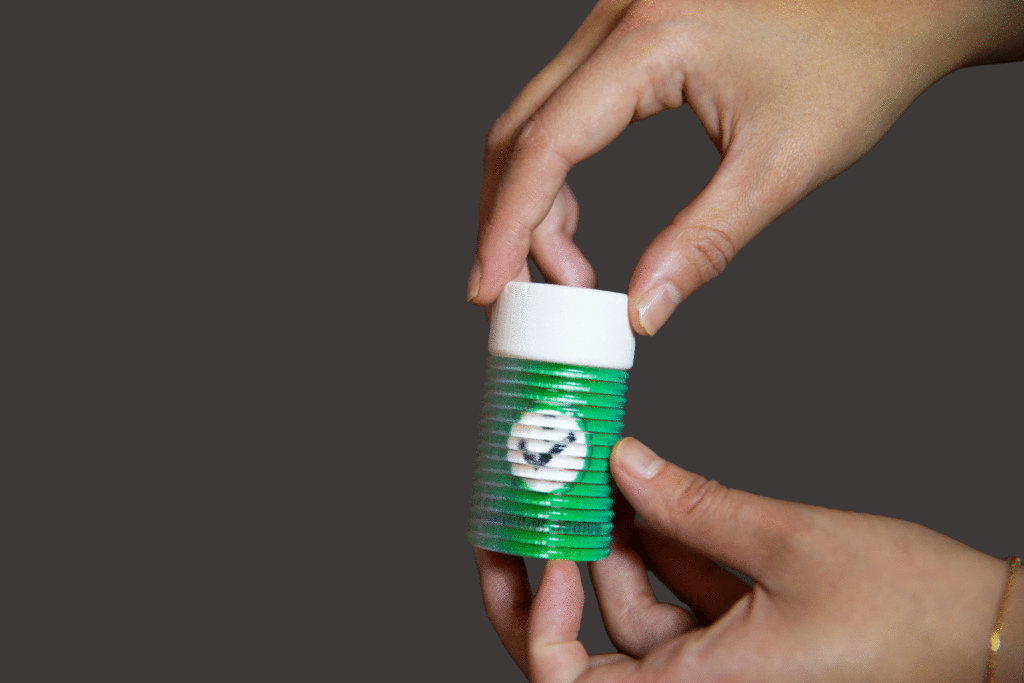 mit-researchers-unveil-shiftlens-a-revolutionary-system-for-robust-electronically-free-interactive-objects