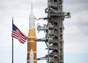 Artemis II Rollout