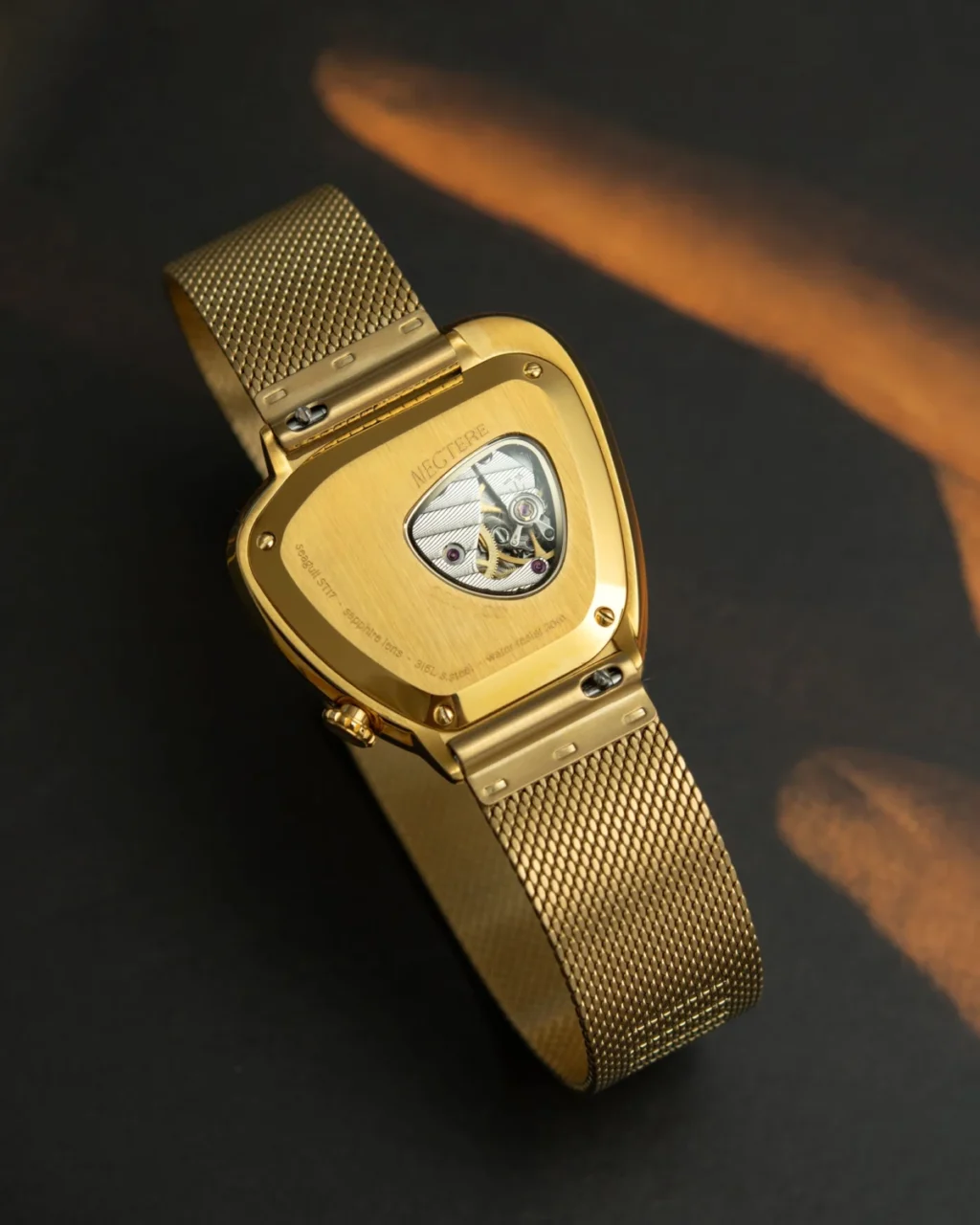nectere-eclipse-a-bold-reimagining-of-the-dress-watch-with-a-cosmic-inspiration-and-a-thin-mechanical-heart