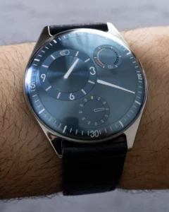 ressence-type-11-a-20-year-vision-culminates-in-a-groundbreaking-in-house-movement-and-crownless-design