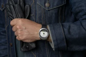 the-autodromo-group-c-turbo-sport-a-nostalgic-fusion-of-analog-charm-and-digital-functionality