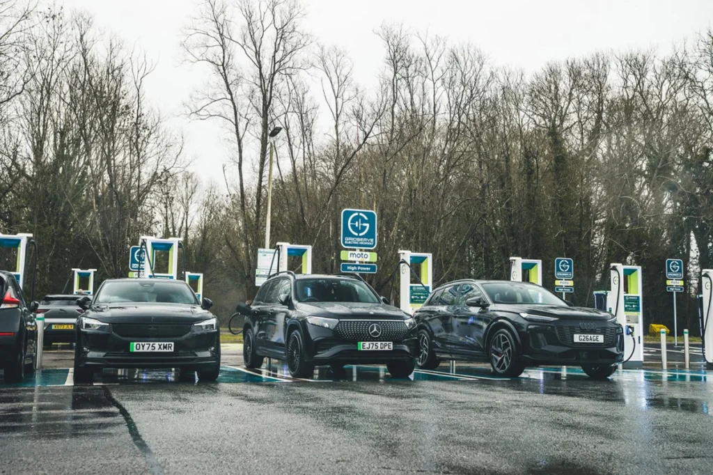 the-rising-cost-of-electric-fleet-charging-public-networks-drive-up-expenses-by-15