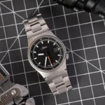the-sinn-544-a-masterclass-in-utilitarian-design-and-refined-minimalism