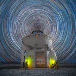 the-sky-turns-above-paranal-earths-rotation-captured-in-stunning-star-trails