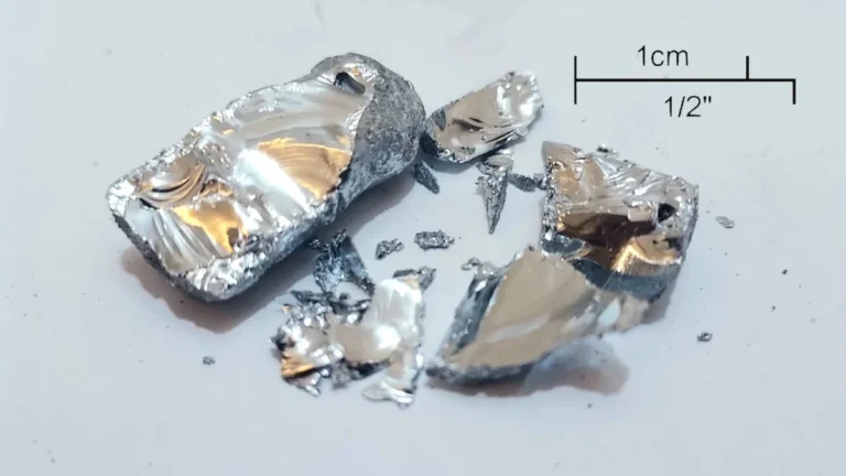 the-unseen-foundation-why-artificial-intelligence-relies-on-a-global-supply-of-critical-minerals-and-metals
