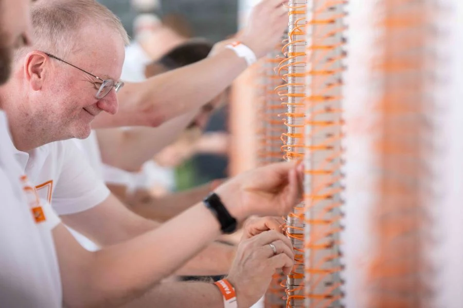 weidmuller-group-achieves-guinness-world-record-for-rapid-terminal-block-connectivity-showcasing-snap-in-technologys-transformative-potential