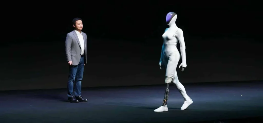 xpeng-secures-over-900-million-for-humanoid-robot-ambitions-targeting-mass-production-by-2026