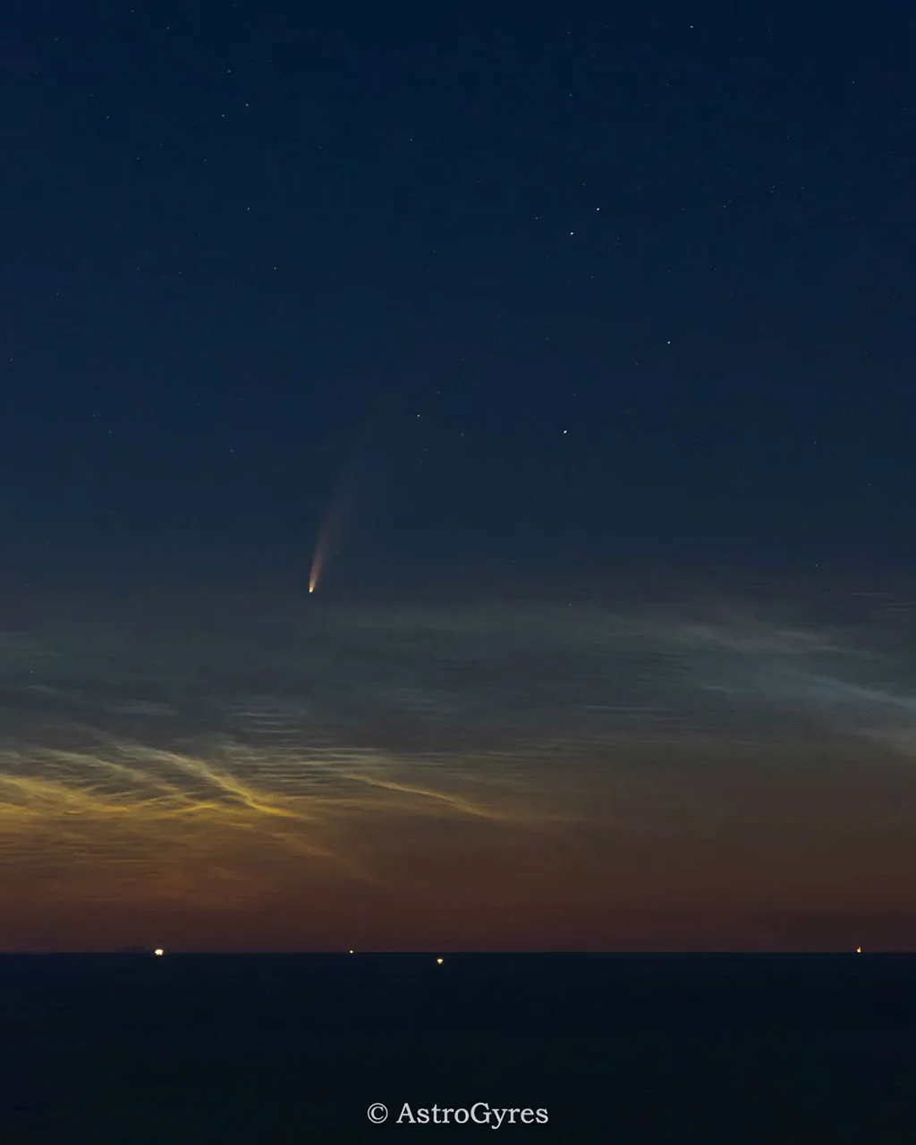 comet-neowise-rising-over-the-adriatic-sea