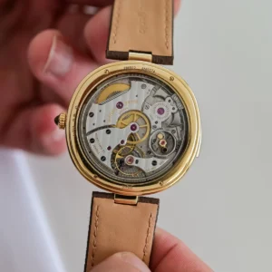 gerald-genta-geneva-minute-repeater-golden-obsidian-a-resonant-return-to-haute-horlogerie
