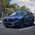 honda-cr-v-surges-ahead-of-toyota-rav4-in-evolving-compact-suv-market