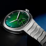 moser-cie-streamliner-small-seconds-lime-green-enamel-boutique-edition-adds-a-bright-twist-to-the-collection