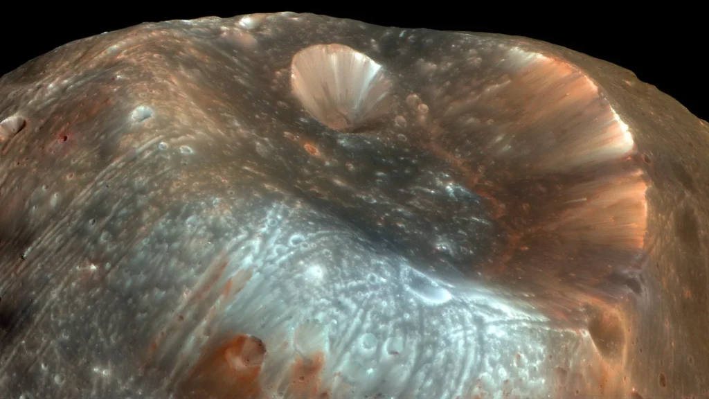 phobos-inner-secrets-unraveling-the-origin-of-mars-enigmatic-moon