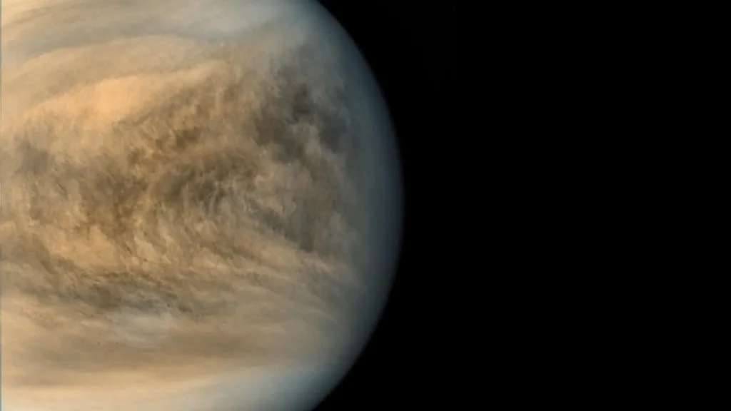 the-enigmatic-ultraviolet-absorber-of-venus-new-constraints-emerge-from-laboratory-inspired-analysis