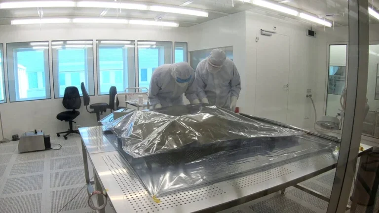 the-exomars-rosalind-franklin-rover-mission-undergoes-rigorous-sterilization-for-its-groundbreaking-search-for-life-on-mars