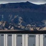 us-solar-surges-past-major-milestone-enough-capacity-to-power-over-50-million-homes-driven-by-utility-scale-growth-and-unexpected-political-support