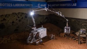 europes-lunar-ambitions-lift-off-specialized-crane-promises-efficient-cargo-deployment-for-argonaut-missions