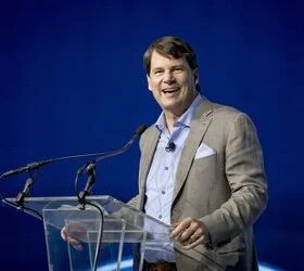 ford-ceo-jim-farley-assesses-usmca-extension-odds-at-50-50-amidst-trade-review-uncertainty