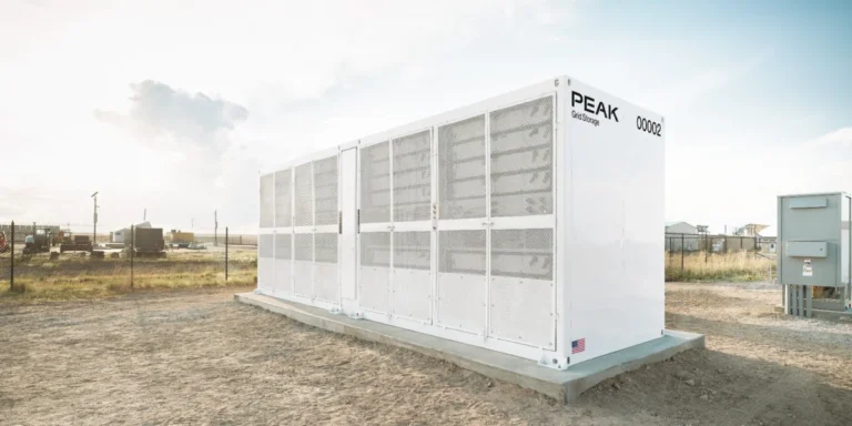 gm-ventures-invests-in-peak-energy-for-grid-scale-sodium-ion-battery-development