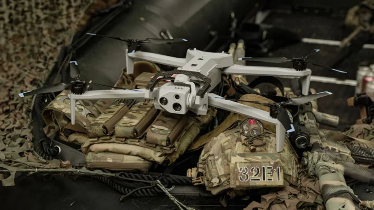 l3harris-technologies-and-skydio-forge-critical-partnership-to-revolutionize-drone-communications-amidst-electronic-warfare-threats