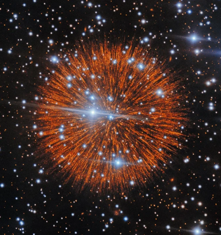 nebula-pa-30-a-fiery-cosmic-fireworks-display-from-an-ancient-stellar-cataclysm