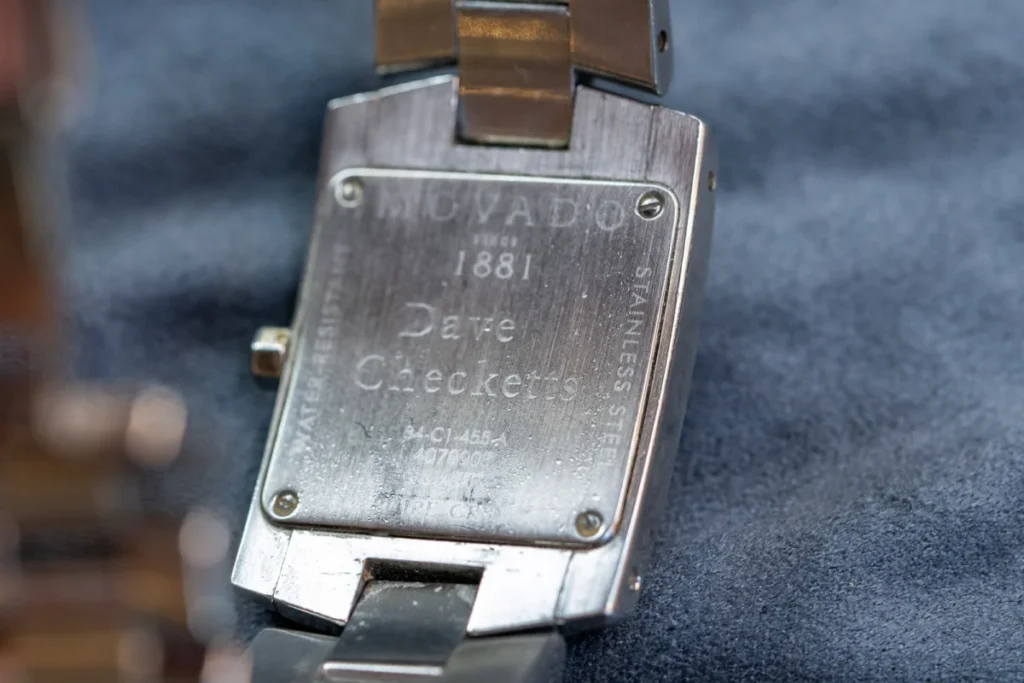 new-york-knicks-1999-eastern-conference-champions-movado-eliro-a-commemorative-watch-that-endured-time