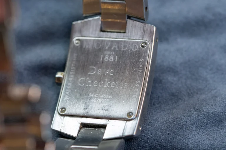 new-york-knicks-1999-eastern-conference-champions-movado-eliro-a-commemorative-watch-that-endured-time