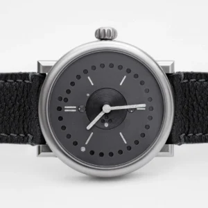 ochs-und-junior-perpetual-calendar-holiday-edition-2026-a-testament-to-innovation-and-festive-cheer