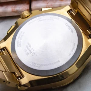 the-citizen-promaster-air-skyhawk-a-t-in-gold-tone-a-nostalgic-dive-into-aviation-inspired-timekeeping