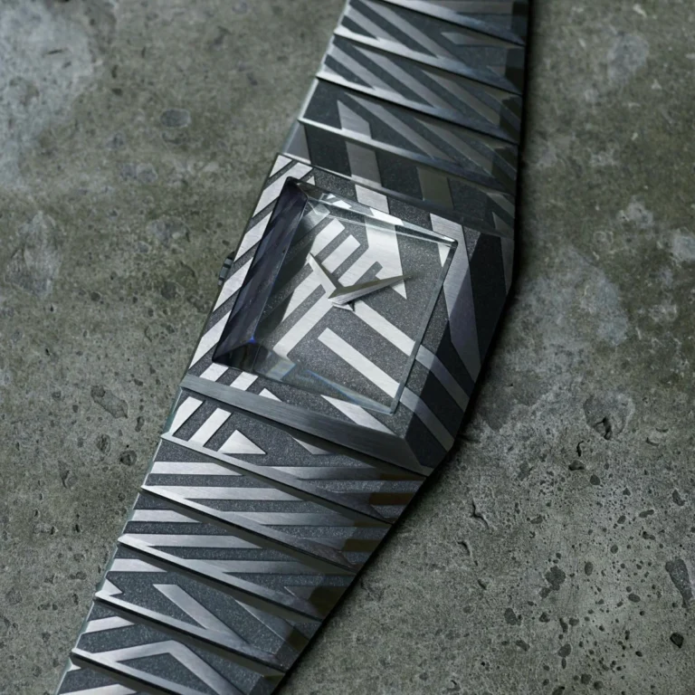 toledano-chan-b-1-dazzle-is-a-perfect-interpretation-of-one-of-the-weirdest-camouflage-patterns-ever